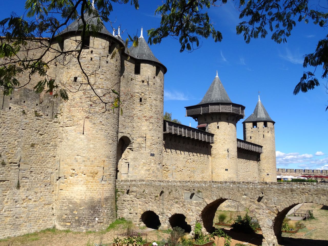 Carcassone, cassoulet, and a corkscrew